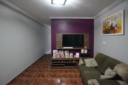 Casa para alugar com 120m², 2 quartos e 2 vagas