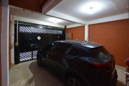 Casa para alugar com 120m², 2 quartos e 2 vagas