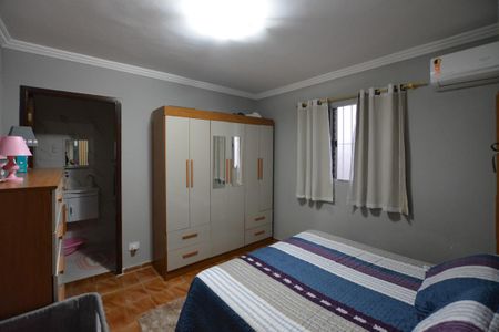 Casa para alugar com 120m², 2 quartos e 2 vagas