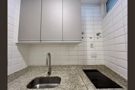 Studio para alugar com 25m², 1 quarto e sem vaga Studio para alugar com 25m², 1 quarto e sem vagaCozinha