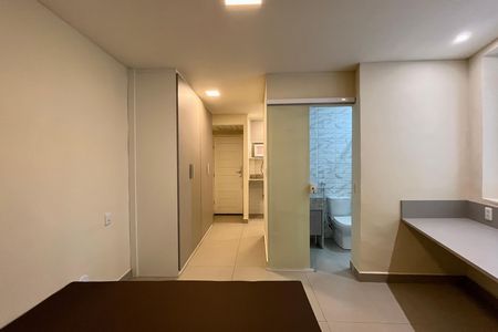 Studio para alugar com 25m², 1 quarto e sem vaga Studio para alugar com 25m², 1 quarto e sem vagaQuarto