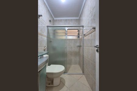Casa à venda com 184m², 4 quartos e 4 vagas Casa à venda com 184m², 4 quartos e 4 vagasBanheiro