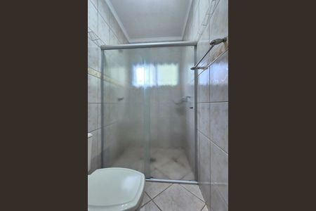 Casa à venda com 184m², 4 quartos e 4 vagas Casa à venda com 184m², 4 quartos e 4 vagasBanheiro