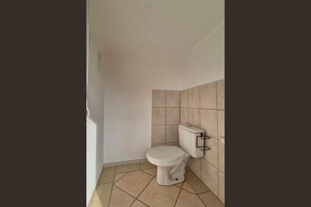 Casa à venda com 184m², 4 quartos e 4 vagas Casa à venda com 184m², 4 quartos e 4 vagasBanheiro de Serviço