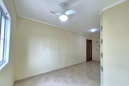Casa à venda com 184m², 4 quartos e 4 vagas Casa à venda com 184m², 4 quartos e 4 vagasSala