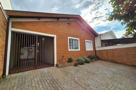 Casa à venda com 184m², 4 quartos e 4 vagas Casa à venda com 184m², 4 quartos e 4 vagasFachada do Prédio