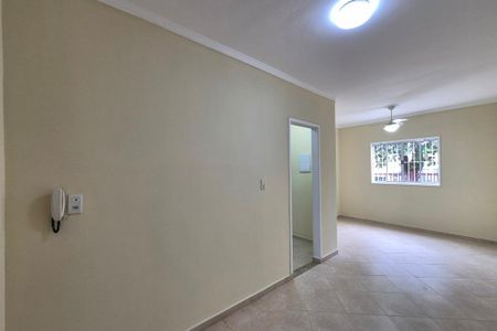 Casa à venda com 184m², 4 quartos e 4 vagas Casa à venda com 184m², 4 quartos e 4 vagasSala de Jantar