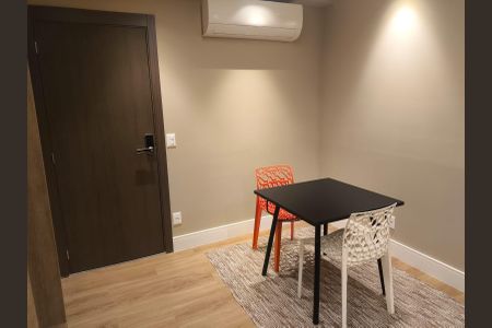 Sala de Jantar de apartamento para alugar com 1 quarto, 53m² em Alphaville Industrial, Barueri