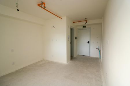 Sala/Quarto de kitnet/studio à venda com 1 quarto, 23m² em Cidade Baixa, Porto Alegre