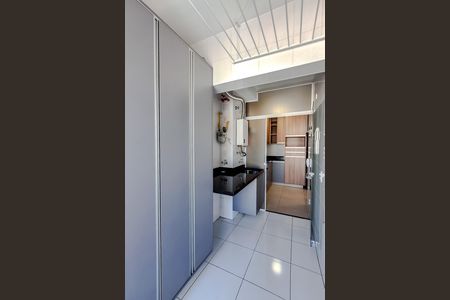 Apartamento para alugar com 70m², 2 quartos e 1 vaga Apartamento para alugar com 70m², 2 quartos e 1 vagaÁrea de Serviço