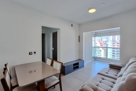 Apartamento para alugar com 70m², 2 quartos e 1 vaga Apartamento para alugar com 70m², 2 quartos e 1 vagaSala