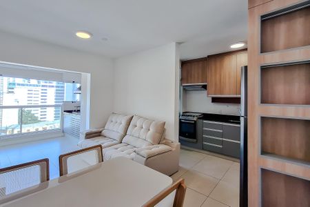 Sala de apartamento para alugar com 2 quartos, 70m² em Liberdade, São Paulo