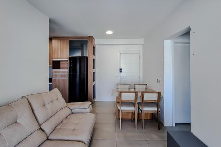 Apartamento para alugar com 70m², 2 quartos e 1 vaga Apartamento para alugar com 70m², 2 quartos e 1 vagaSala