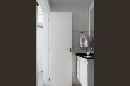 Apartamento à venda com 68m², 3 quartos e 1 vaga Apartamento à venda com 68m², 3 quartos e 1 vagaBanheiro da Suíte