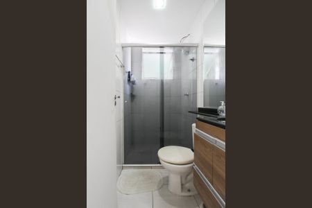 Apartamento à venda com 68m², 3 quartos e 1 vaga Apartamento à venda com 68m², 3 quartos e 1 vagaBanheiro Social