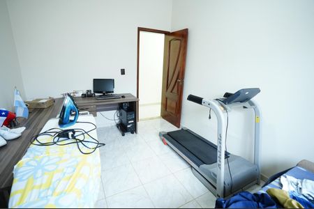 Casa à venda com 218m², 3 quartos e 2 vagas