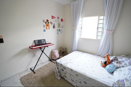 Casa à venda com 218m², 3 quartos e 2 vagas