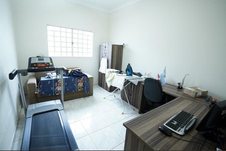 Casa à venda com 218m², 3 quartos e 2 vagas