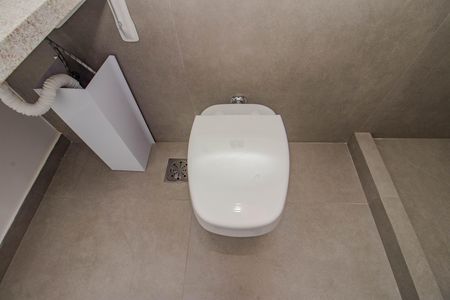 Apartamento à venda com 66m², 2 quartos e 1 vaga Apartamento à venda com 66m², 2 quartos e 1 vagaBanheiro da Suíte