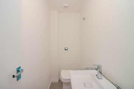 Apartamento à venda com 66m², 2 quartos e 1 vaga Apartamento à venda com 66m², 2 quartos e 1 vagaBanheiro Social