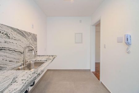 Apartamento à venda com 66m², 2 quartos e 1 vaga Apartamento à venda com 66m², 2 quartos e 1 vagaCozinha e Área de Serviço