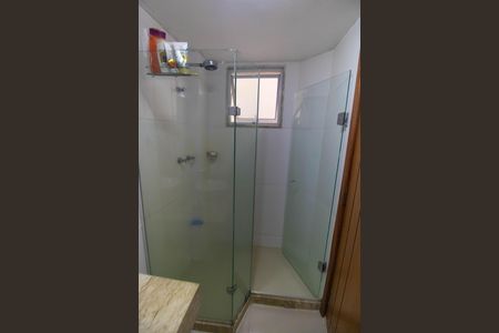 Apartamento à venda com 120m², 3 quartos e 2 vagas Apartamento à venda com 120m², 3 quartos e 2 vagasBanheiro Social
