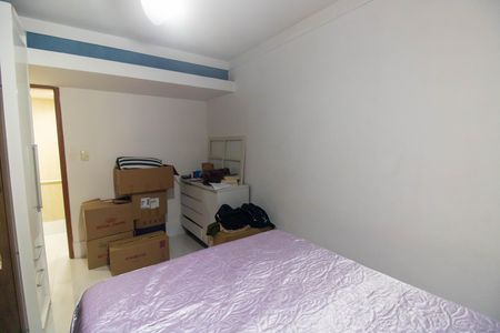 Apartamento à venda com 120m², 3 quartos e 2 vagas Apartamento à venda com 120m², 3 quartos e 2 vagasQuarto