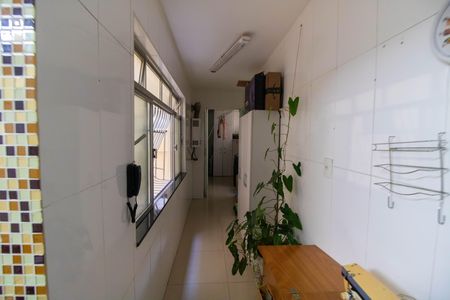 Apartamento à venda com 120m², 3 quartos e 2 vagas Apartamento à venda com 120m², 3 quartos e 2 vagasÁrea de Serviço