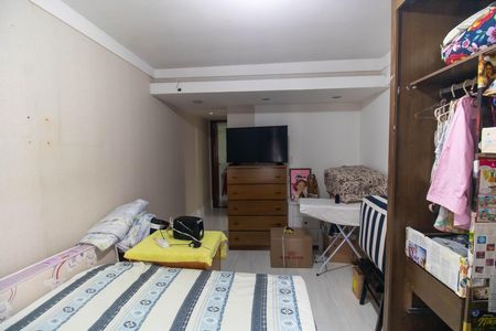 Apartamento à venda com 120m², 3 quartos e 2 vagas Apartamento à venda com 120m², 3 quartos e 2 vagasSuíte