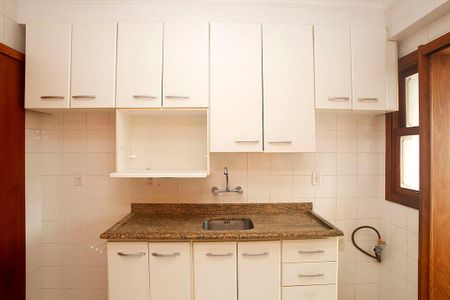 Apartamento à venda com 72m², 2 quartos e 1 vagaCozinha + Área de Serviço