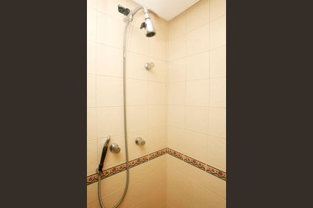 Apartamento à venda com 72m², 2 quartos e 1 vagaBanheiro 2
