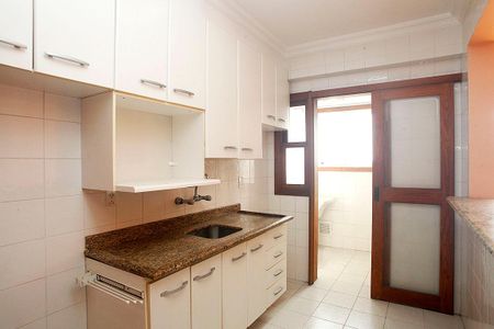 Apartamento à venda com 72m², 2 quartos e 1 vagaCozinha + Área de Serviço