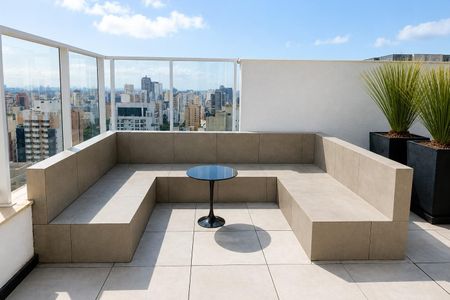 Studio para alugar com 41m², 1 quarto e 1 vaga Studio para alugar com 41m², 1 quarto e 1 vagaRooftop