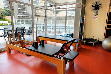 Studio para alugar com 41m², 1 quarto e 1 vaga Studio para alugar com 41m², 1 quarto e 1 vagaAcademia