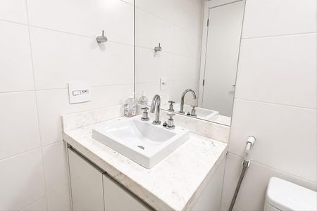 Studio para alugar com 41m², 1 quarto e 1 vaga Studio para alugar com 41m², 1 quarto e 1 vagaBanheiro