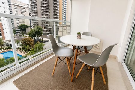Varanda de kitnet/studio para alugar com 1 quarto, 41m² em Consolação, São Paulo