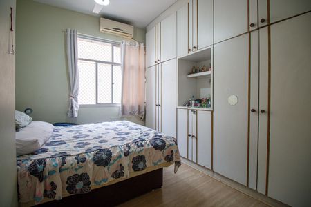 Apartamento para alugar com 93m², 3 quartos e 2 vagasQuarto 2