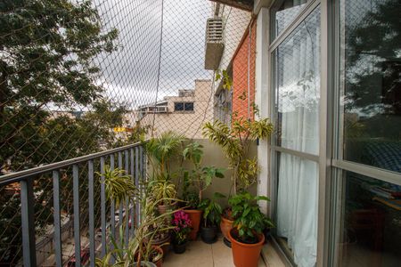 Apartamento para alugar com 93m², 3 quartos e 2 vagasSala Varanda