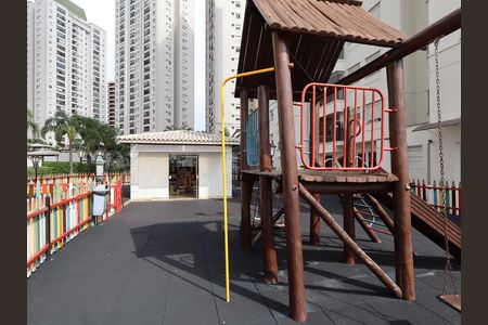 Apartamento à venda com 64m², 3 quartos e 1 vagaÁrea comum - Playground