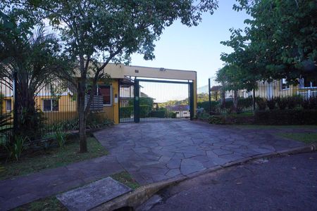 Casa de condomínio à venda com 118m², 3 quartos e 2 vagas Casa de condomínio à venda com 118m², 3 quartos e 2 vagasFachada