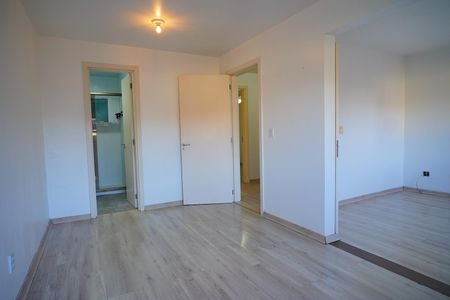 Casa de condomínio à venda com 118m², 3 quartos e 2 vagas Casa de condomínio à venda com 118m², 3 quartos e 2 vagasQuarto suíte