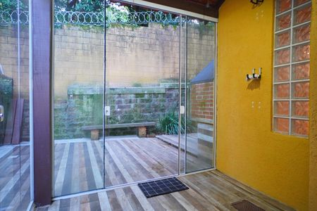 Casa de condomínio à venda com 118m², 3 quartos e 2 vagas Casa de condomínio à venda com 118m², 3 quartos e 2 vagasVaranda