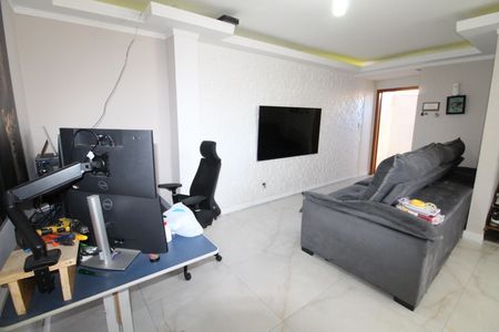 Casa para alugar com 300m², 3 quartos e 8 vagasSala