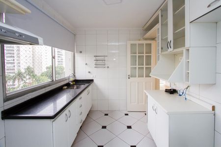 Apartamento à venda com 82m², 2 quartos e 1 vaga