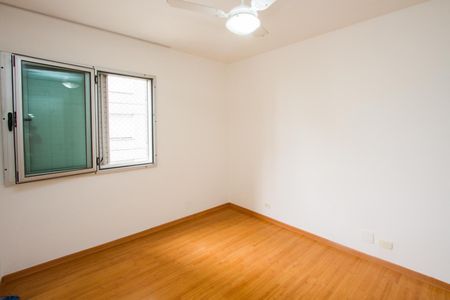 Apartamento à venda com 82m², 2 quartos e 1 vaga