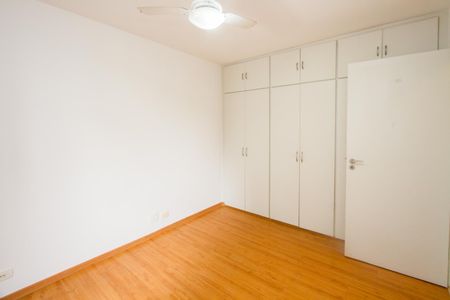 Apartamento à venda com 82m², 2 quartos e 1 vaga