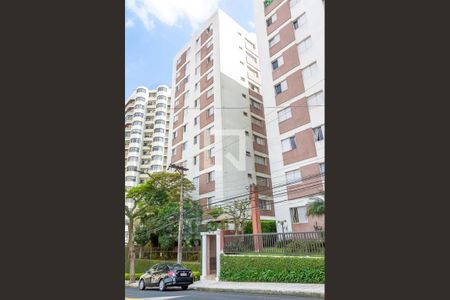Apartamento à venda com 62m², 2 quartos e 1 vaga Apartamento à venda com 62m², 2 quartos e 1 vagaFachada