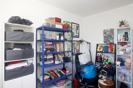 Apartamento à venda com 71m², 2 quartos e 1 vagaQuarto 2