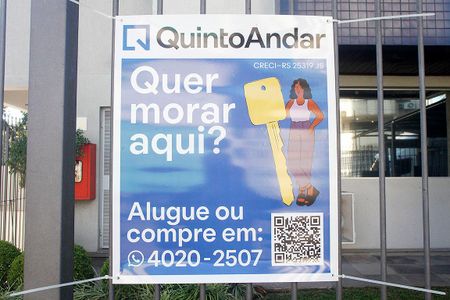 Apartamento à venda com 71m², 2 quartos e 1 vagaPlaquinha