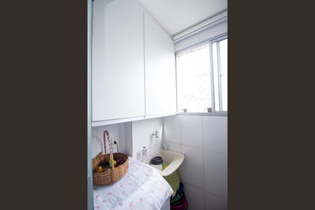 Apartamento à venda com 55m², 2 quartos e 2 vagas Apartamento à venda com 55m², 2 quartos e 2 vagasCozinha e Área de Serviço